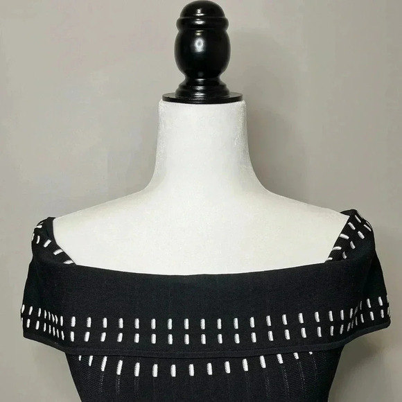 Ever New Melbourne Off the Shoulder Bodycon Dress - Picture 3 of 11